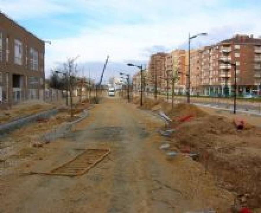 Fotografía de APECA pide al Ayuntamiento de Albacete rebajar al 7% los avales de urbanización, ofrecida por FEDA