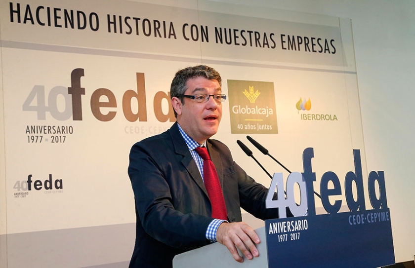 El ministro Álvaro Nadal ha abogado en FEDA por “trasladar la revolución digital a los sectores de la industria y los servicios”