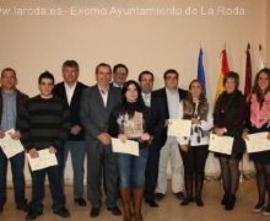 Fotografía de Alecaran Metabólicos S.L., Premio Joven Empresa Innovadora - La Roda 2012, ofrecida por FEDA