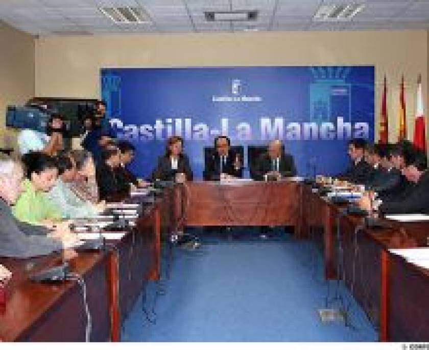 Industria propone a la Mesa de la Madera medidas para impulsar el sector