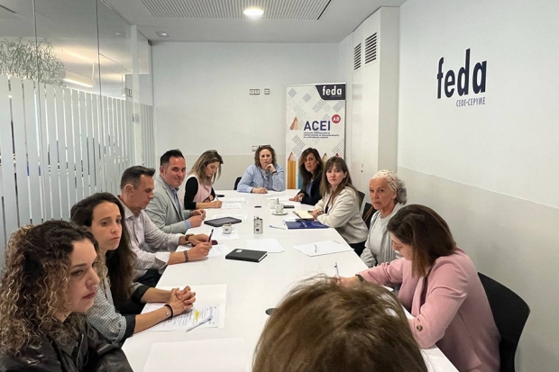 Fotografía de ACEI advierte de la situación crítica de las escuelas infantiles privadas y denuncia el intrusismo en el sector, ofrecida por FEDA