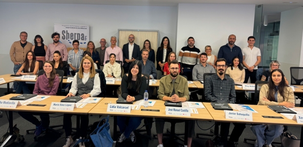 Fotografía de Veinticinco personas que quieren emprender en el mundo empresarial han iniciado hoy en FEDA el programa Sherpa, ofrecida por FEDA