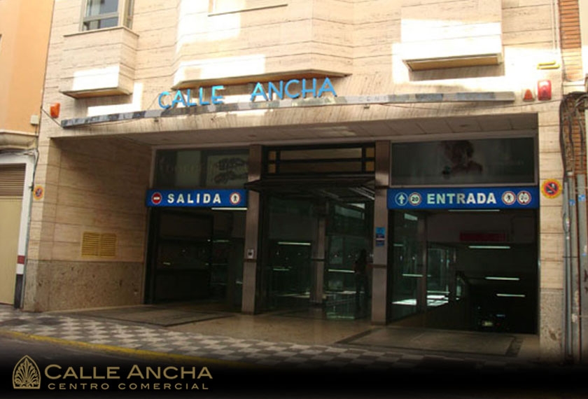 PARKING CENTRO COMERCIAL CALLE ANCHA