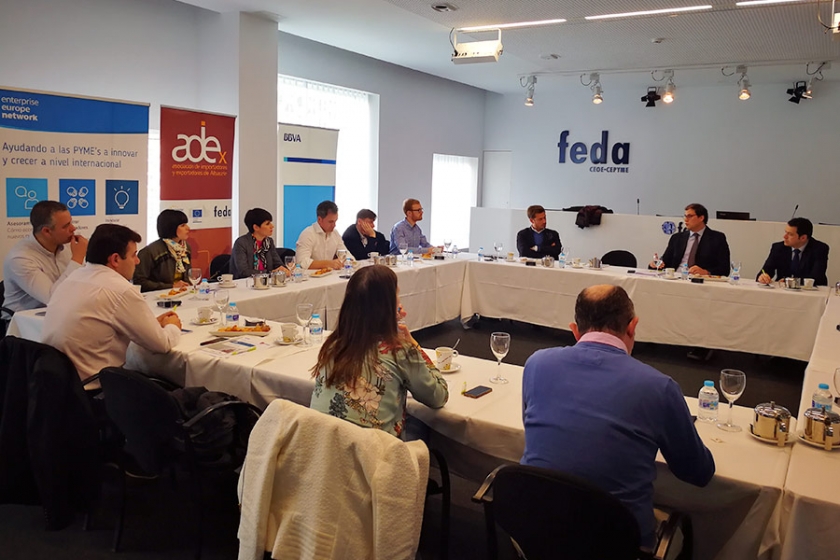 Exportadores intercambiaron experiencias sobre los mercados chileno y colombiano en el primer desayuno networking de ADIEX