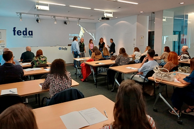 Fotografía de Más de 40 comercios en la jornada de FECOM “Cambiar va de cambiar” para crecer y adaptarse al entorno actual, ofrecida por FEDA