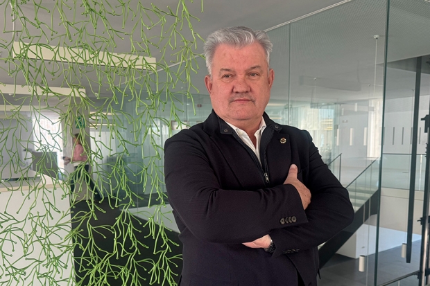 Fotografía de Antonio Atiénzar Serrallé se despide como presidente de la Asociación de Talleres, APETREVA, ofrecida por FEDA