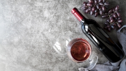 Fotografía de Nuevas normas de etiquetado específicas para el vino - Webinar &quot;U-Label&quot;, ofrecida por FEDA
