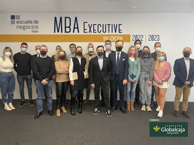 Fotografía de Dieciséis hombres y mujeres de empresas de la provincia han iniciado la 13ª Edición del MBA Executive de Escuela de Negocios FEDA, ofrecida por FEDA