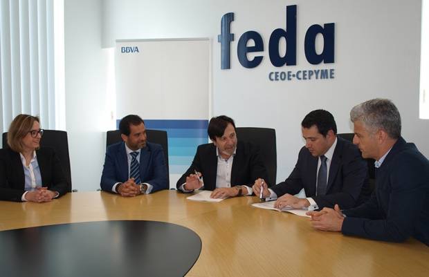 Fotografía de FEDA y BBVA renuevan su convenio financiero para impulsar la competitividad de las empresas albaceteñas, ofrecida por FEDA