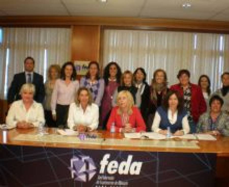 Fotografía de FEDA, Premio a la Complicidad de la Asociación de Mujeres Empresarias, ofrecida por FEDA