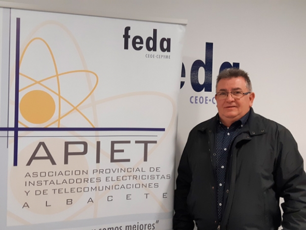 Fotografía de Reelegido Jesús Núñez como presidente de la Asociación Provincial de Instaladores Electricistas y de Telecomunicaciones de Albacete, APIET, ofrecida por FEDA