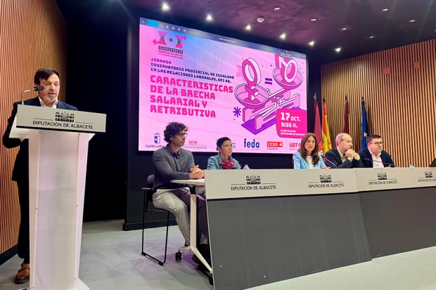 Fotografía de Las empresas y sus plantillas han analizado la brecha salarial y el registro retributivo en una nueva jornada del OPI Albacete, ofrecida por FEDA