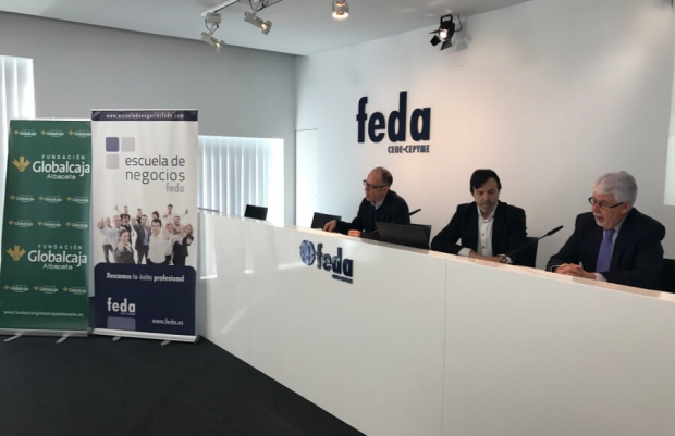 Fotografía de Escuela de Negocios FEDA ha presentado junto a la Fundación Globalcaja-Albacete el X Programa de Desarrollo Profesional, ofrecida por FEDA