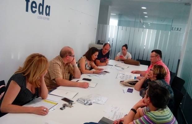 Fotografía de La Asociación de Peluqueros de Albacete volcada con la formación de sus profesionales, ofrecida por FEDA